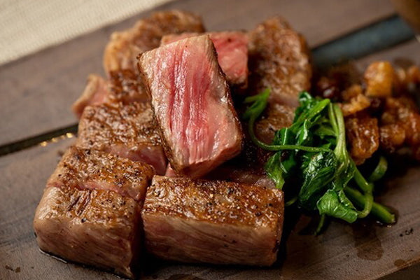 大和榛原牛のステーキ
