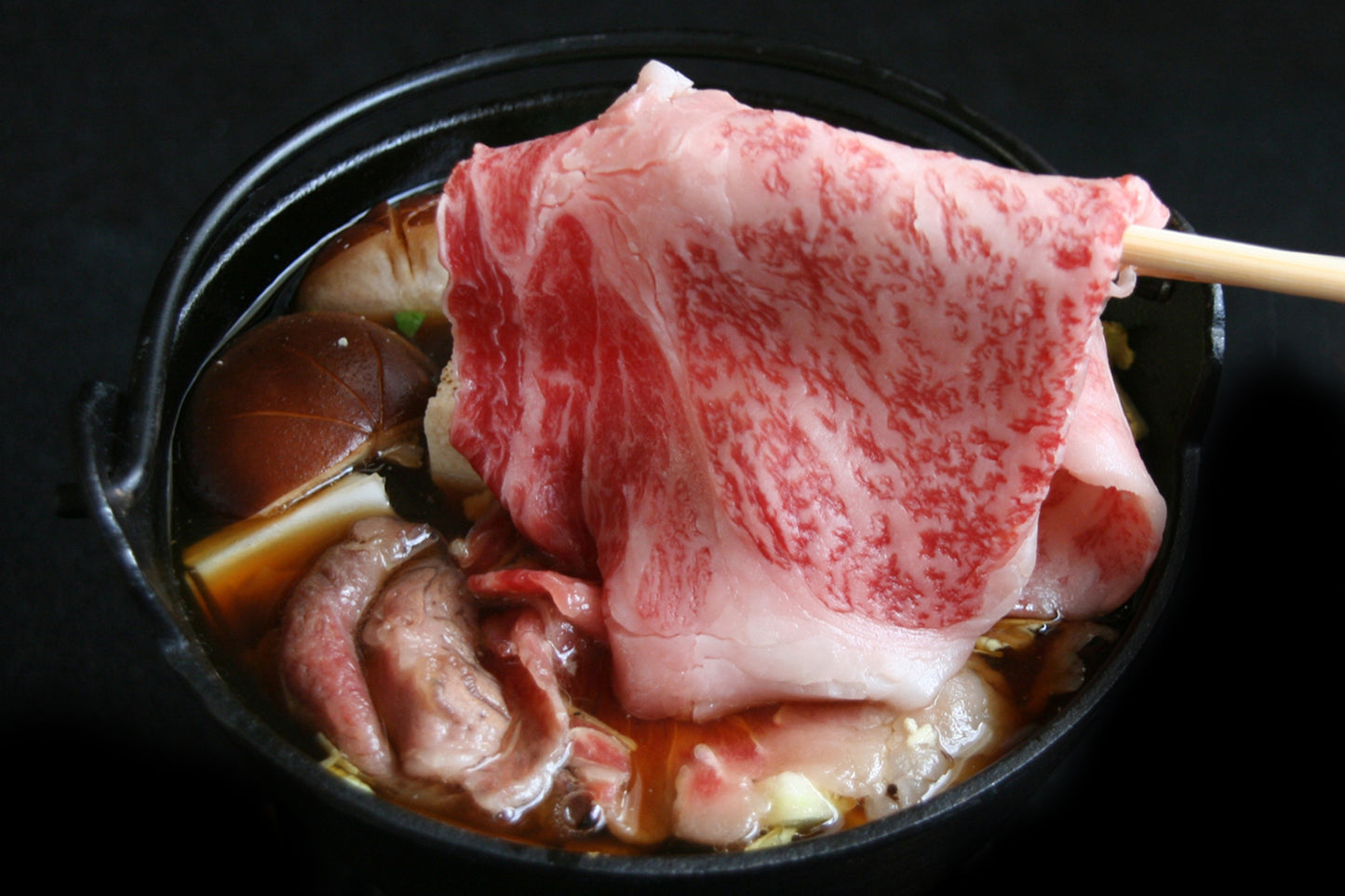 大和榛原牛A5極上ロース すき焼き用 シート巻き 化粧箱入