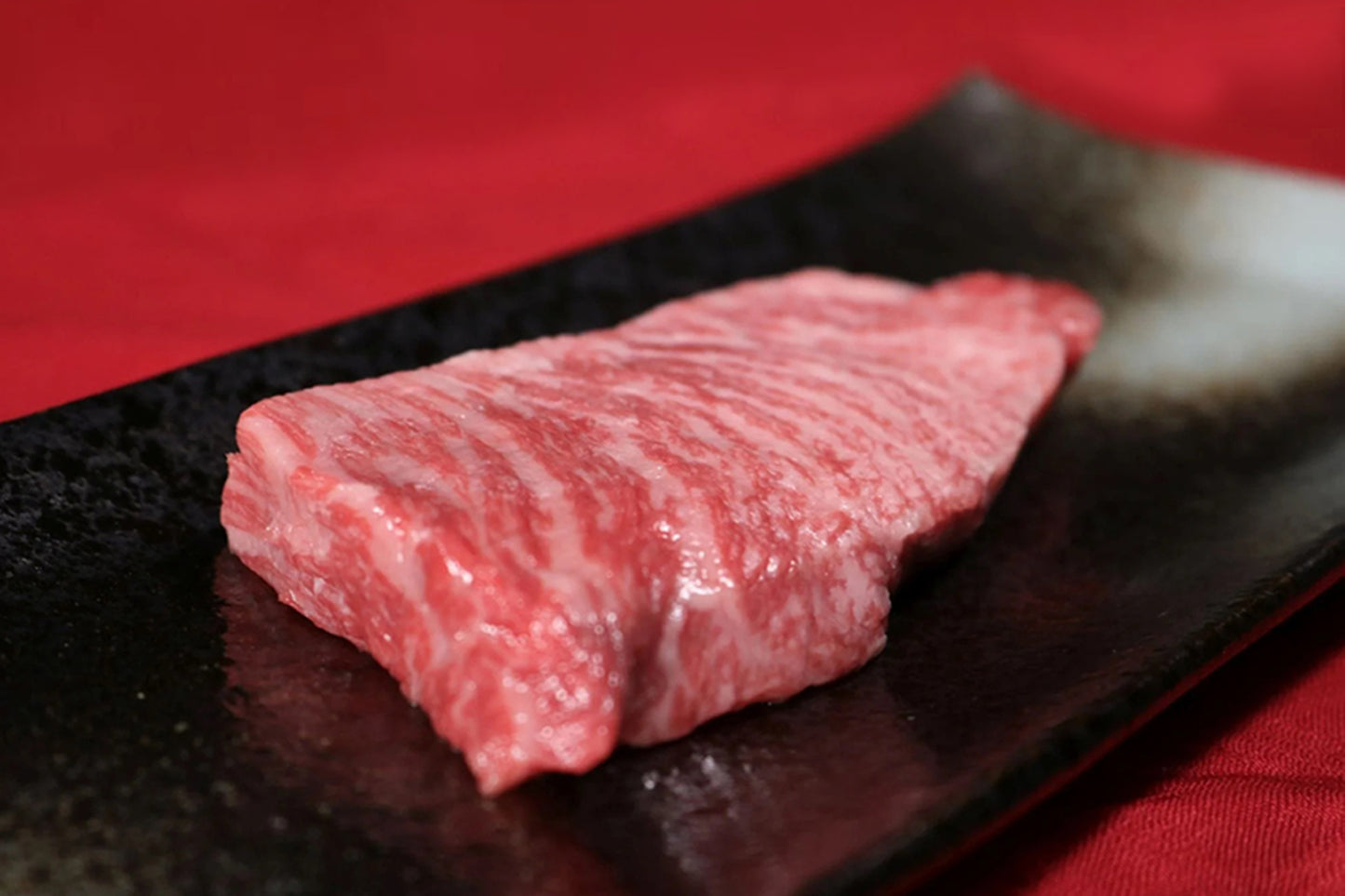 大和榛原牛A5トロいちぼステーキ 化粧箱入